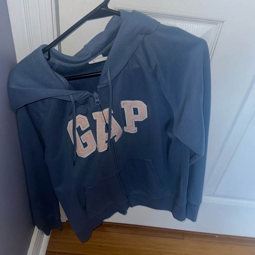 Size medium blue gap jacket